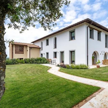 Punteriolo Family Apartment, Garden, Pool, Daire Montaione